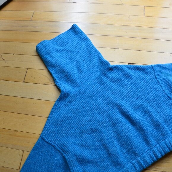 Free People Pullover Sweater in Blue Size S - Picture 9 of 10